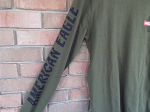 American Eagle Longsleeve T-Shirt / Military Green