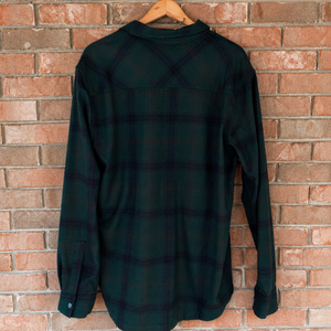 Oakley TC Skull Flannel Snap Button Up Shirt / Green Check