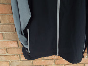 Columbia Windbreaker Jacket / Black-Grey