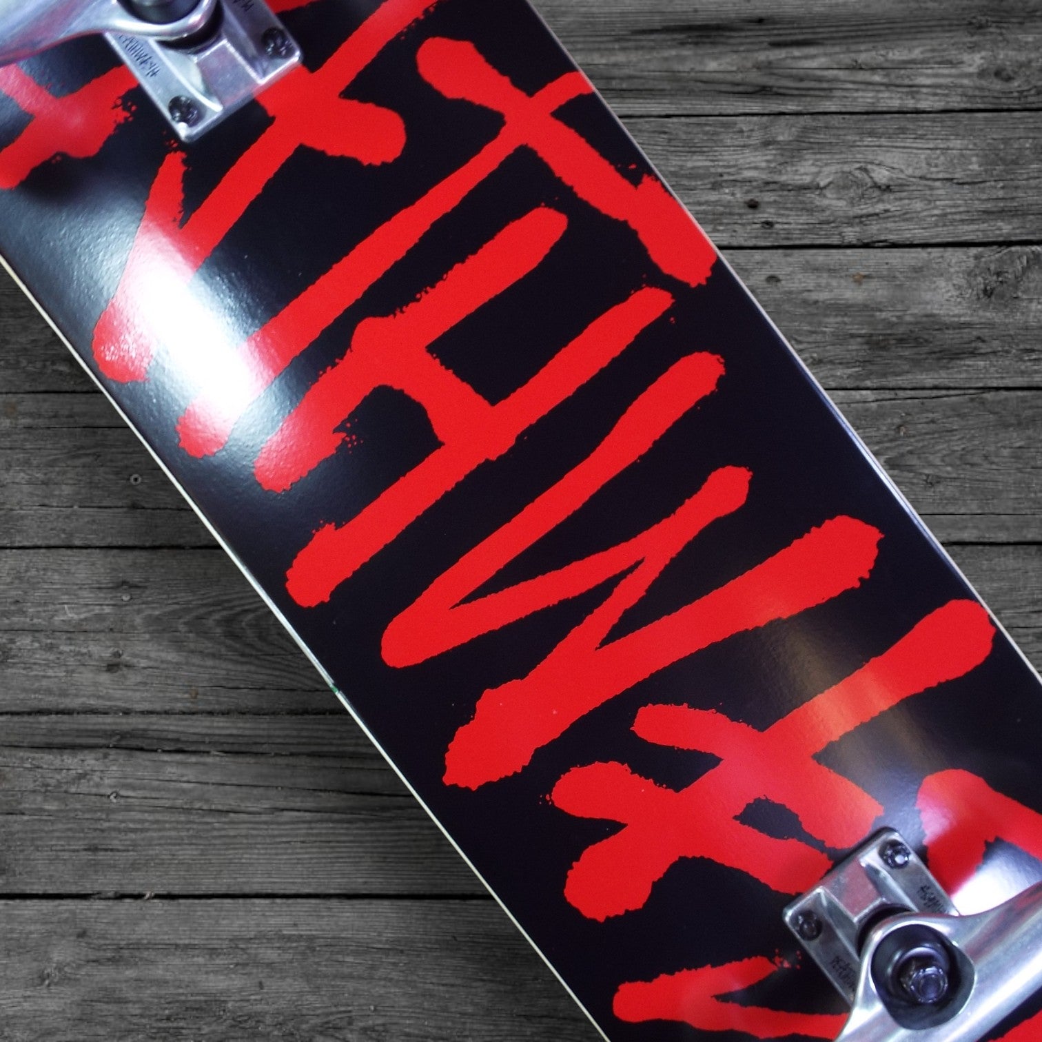 Deathwish Deathspray Skateboard Complete / 8.5