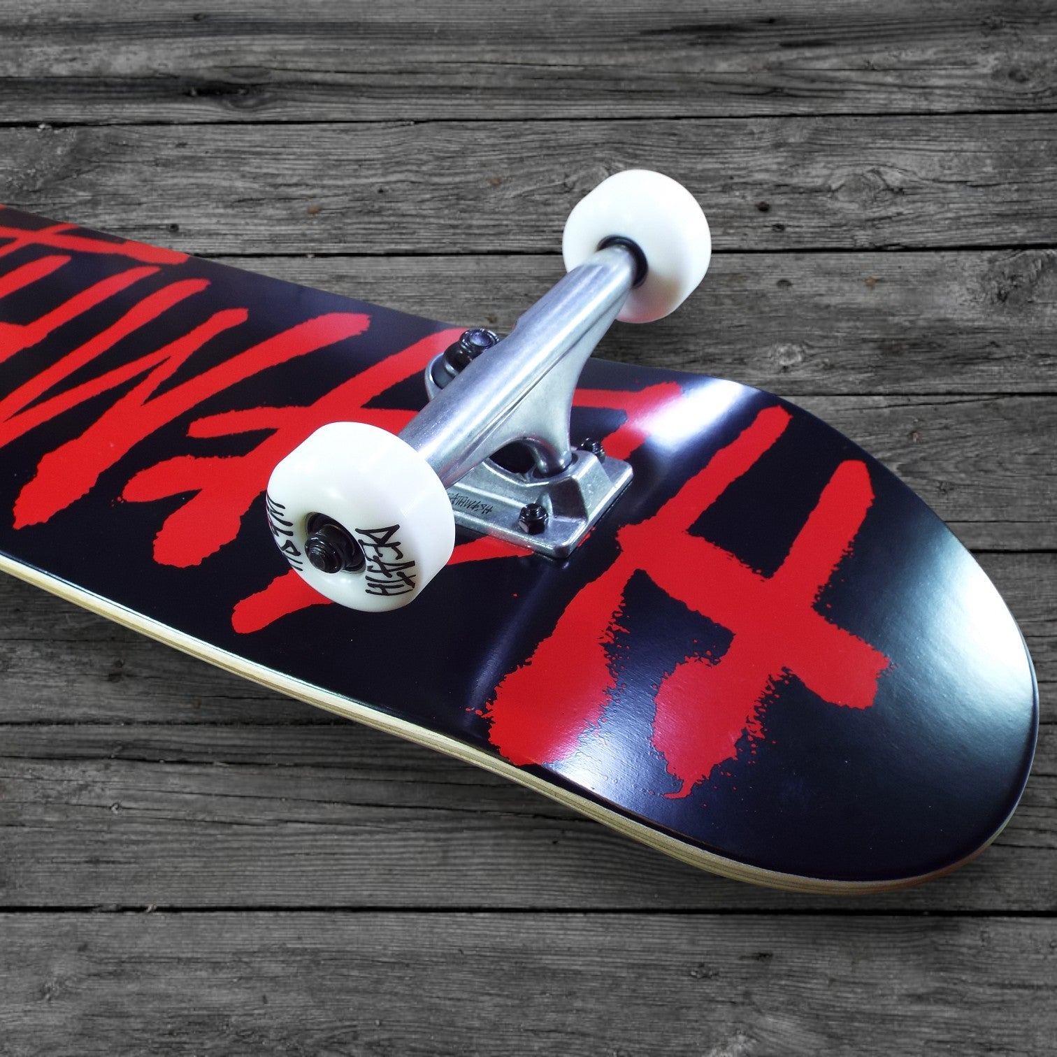 Deathwish Deathspray Skateboard Complete / 8.5