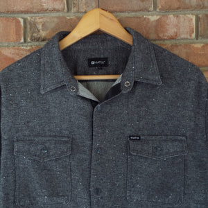 Matix Herringbone Button Up Longsleeve Shirt / Black