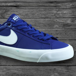 Nike SB Zoom Blazer Low Pro GT Shoes / Blue Void