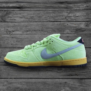 Nike SB Dunk Low Pro Premium (Verdugo Mountain) Shoes / Lt. Liquid Lime