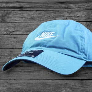 Nike Club Unstructured Strapback Hat / Seafoam Green