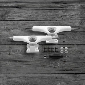 Teak Prodigy White Swerve Fingerboard Trucks / 34mm