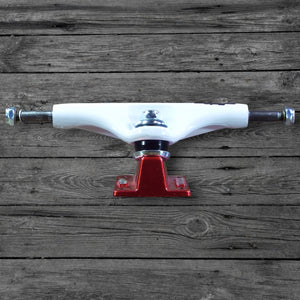 Thunder Flash White-Red Hollow Lights Trucks / 148mm