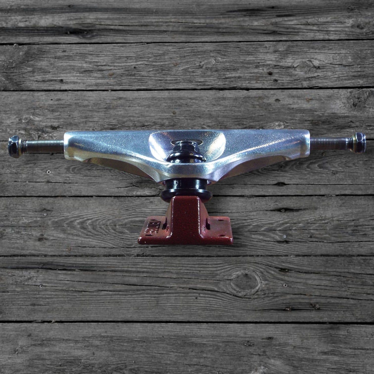 Venture Odwyer Pro Polished-Red V-Hollow HI Trucks / 5.8